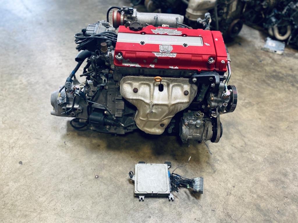 EK9-B16B-ENGINE-3.jpg
